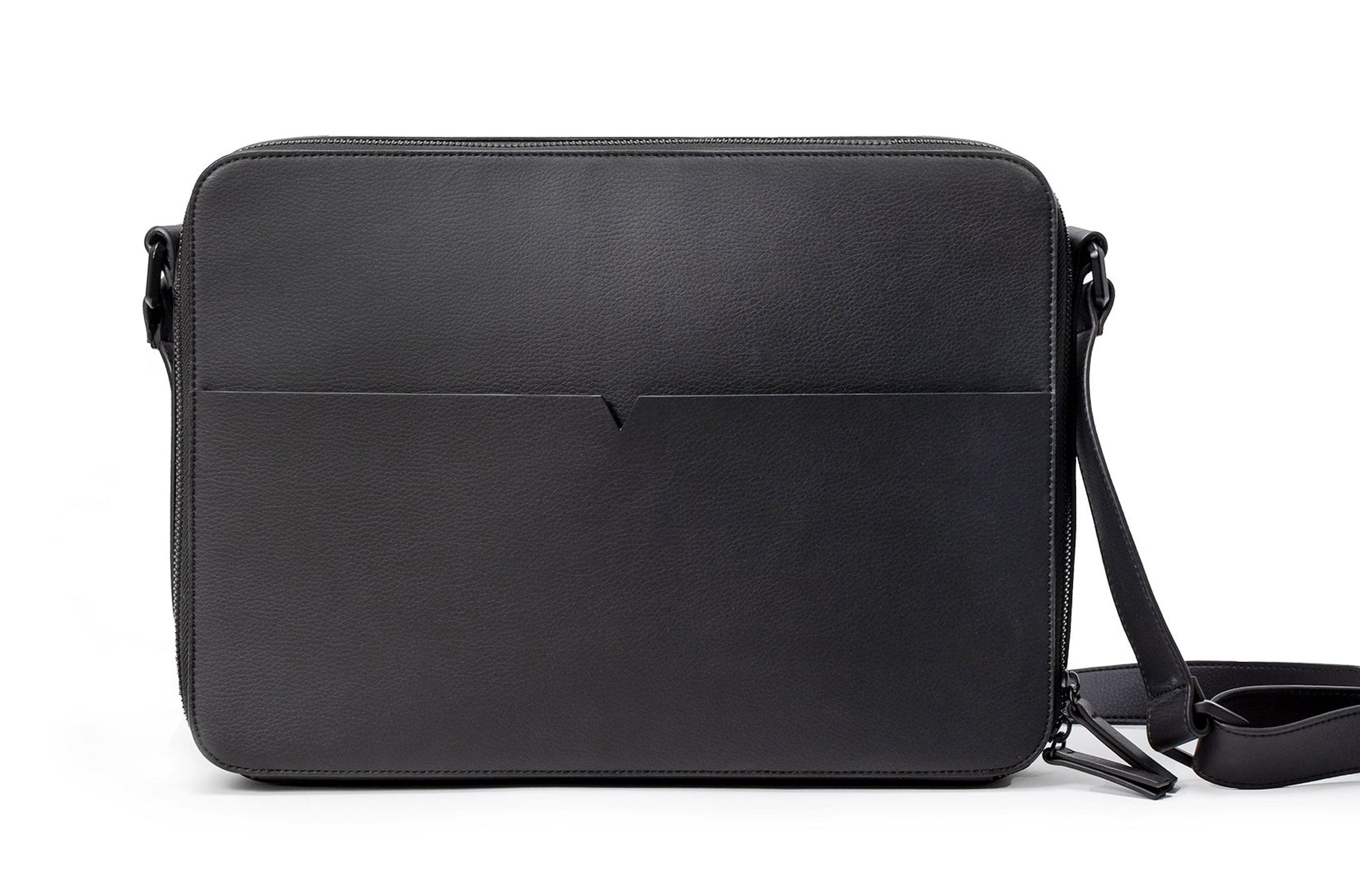 The Tech Messenger Bag - Sample Sale in Technik in Black image 1
