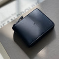 The Zip-Around Wallet - Sample Sale in Technik in Black image 14