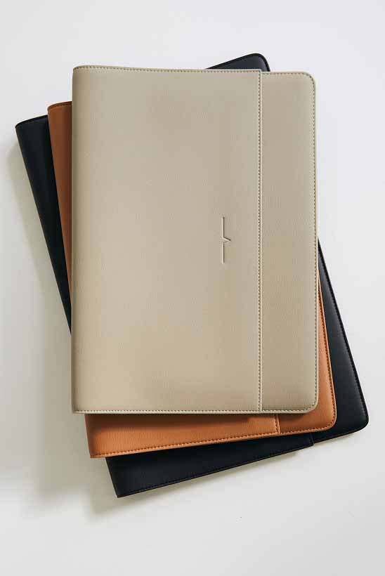 The vH Collection – von Holzhausen