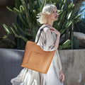 The Market Tote in Technik-Leather in Caramel and Black image 2