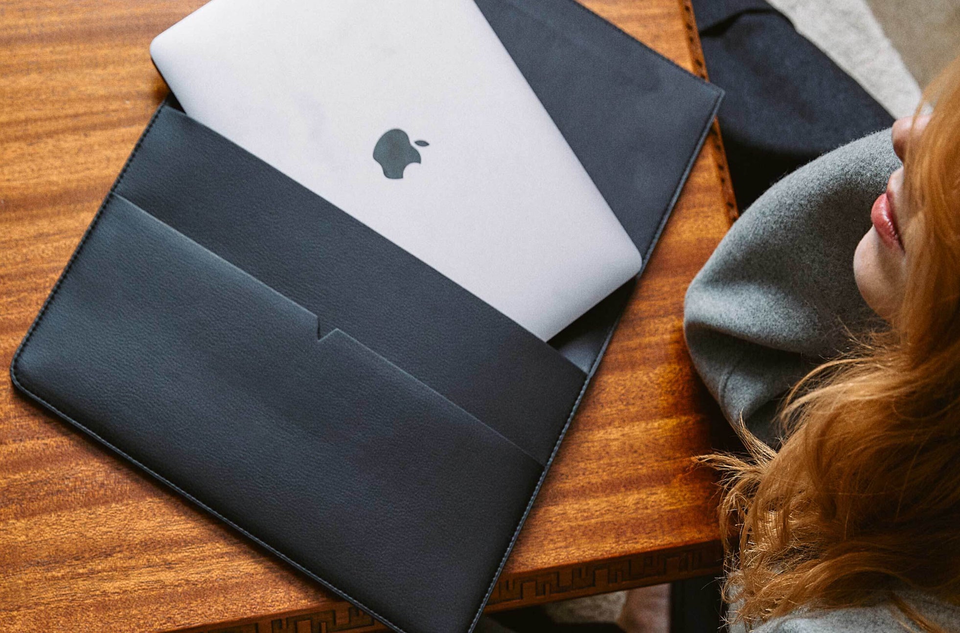 The MacBook Portfolio 16-inch-Black – von Holzhausen