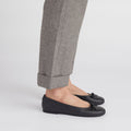 The Ballet Flat - Sample Sale in Banbū in Black image 4