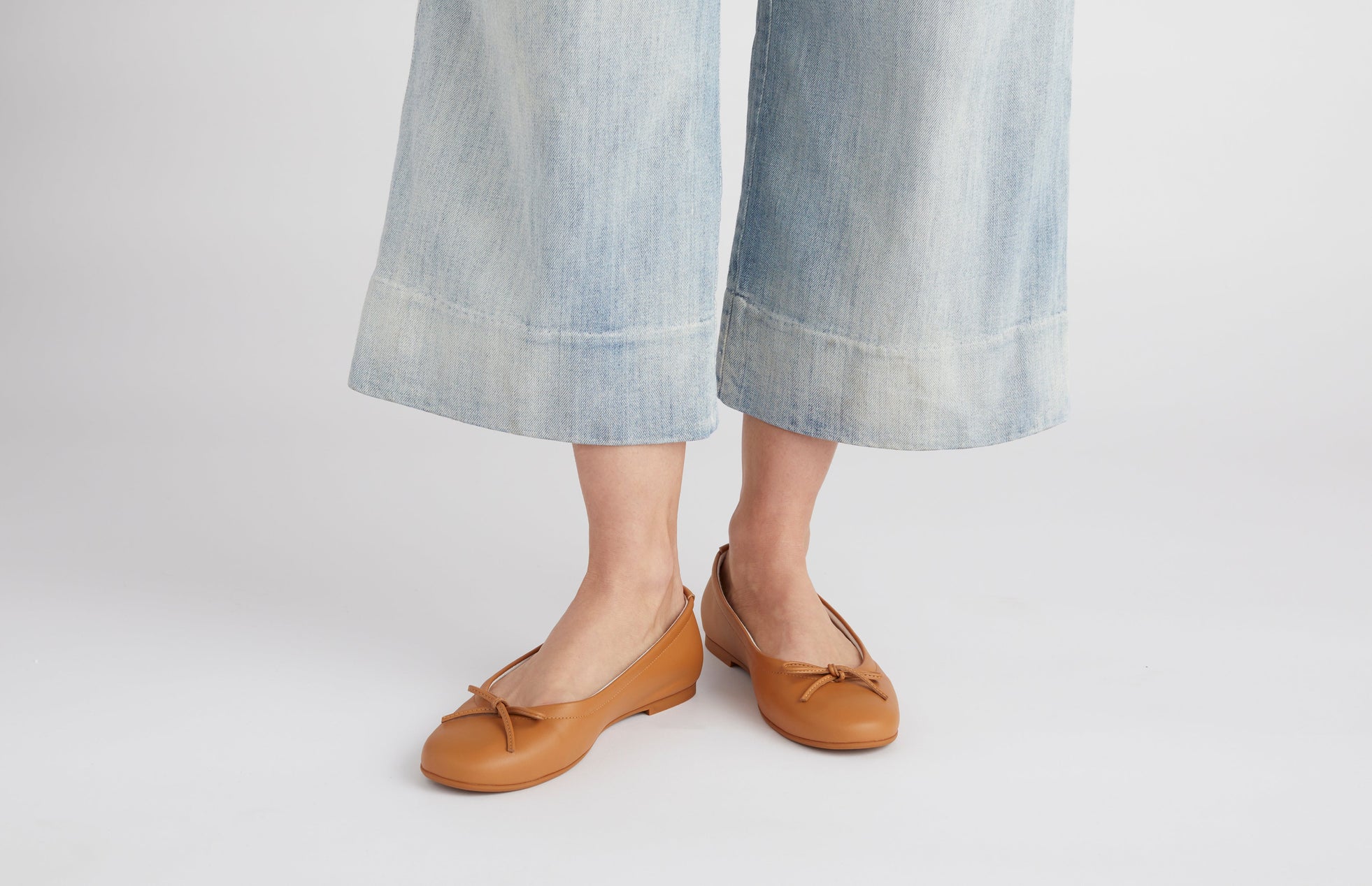 The Ballet Flat - Sample Sale in Banbū in Caramel image 2