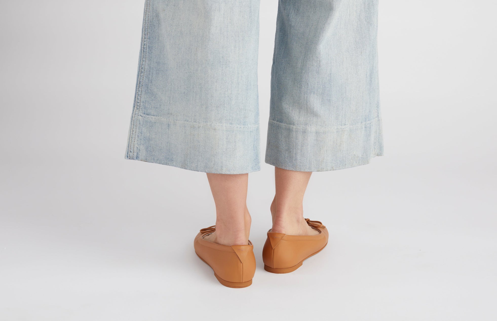 The Ballet Flat - Sample Sale in Banbū in Caramel image 5