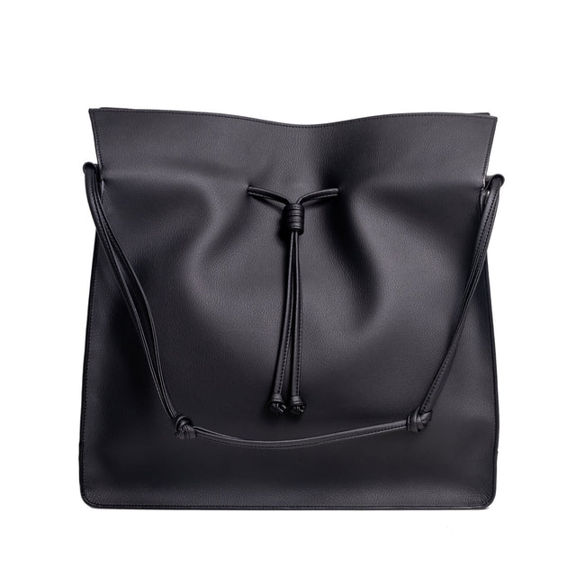 The Large Shopper - Technik in Black