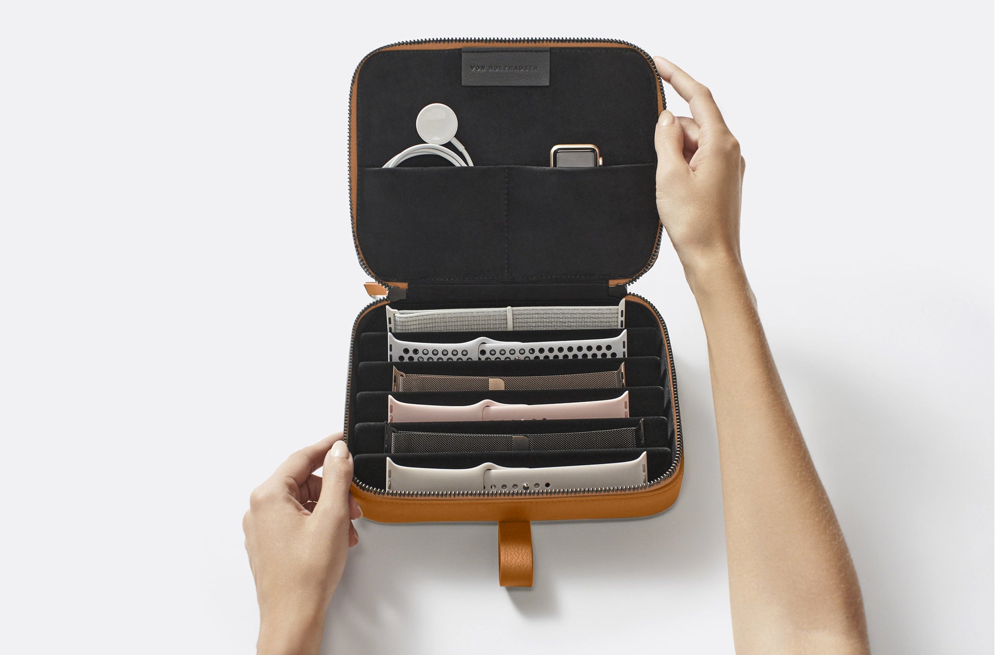 The Watchband Portfolio - Sample Sale in Technik in Caramel image 6