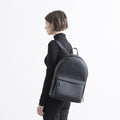 The Classic Backpack in Technik in Black image 6