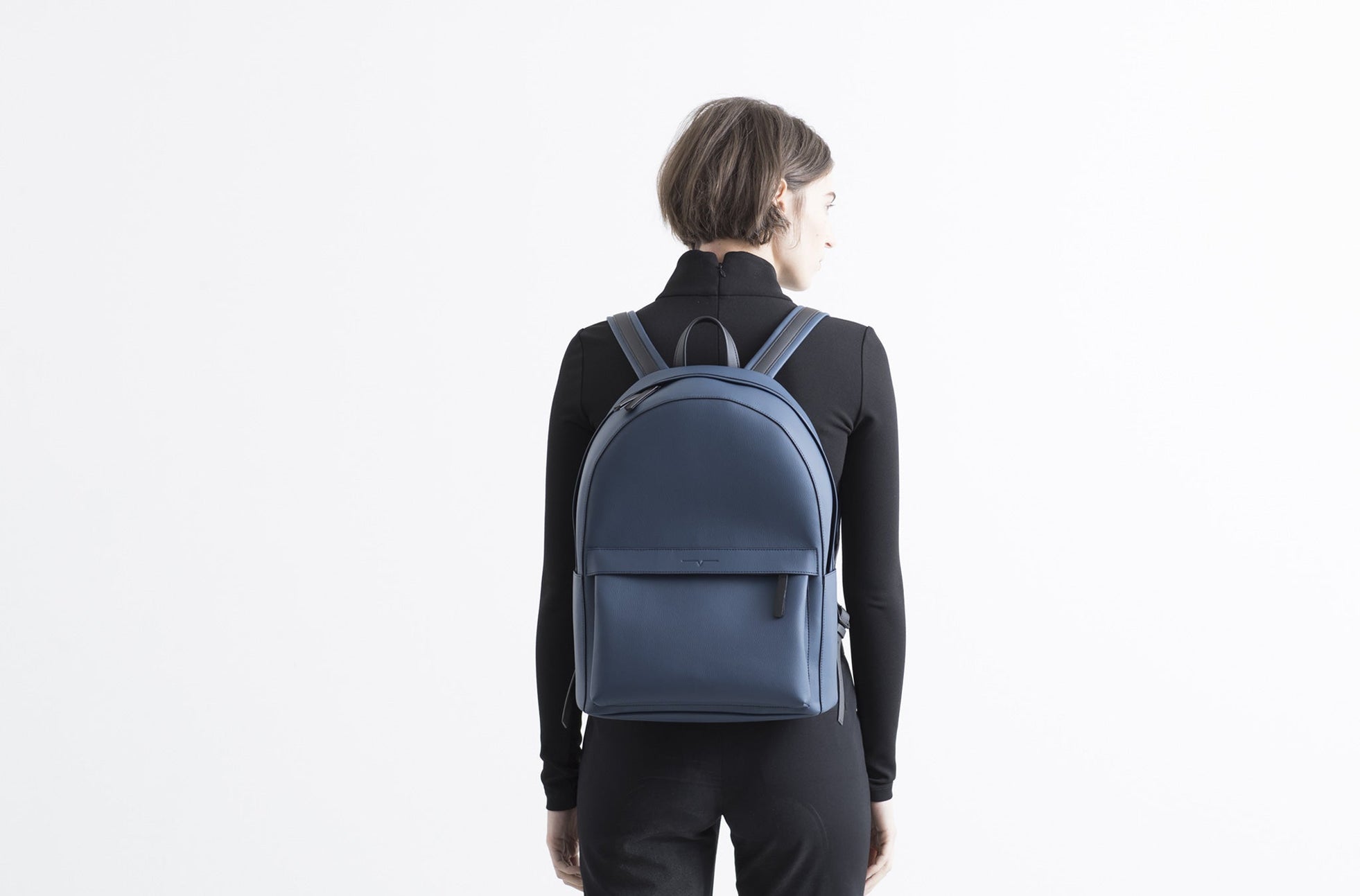 The Classic Backpack - Sample Sale in Technik in Denim and Black image 8