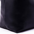 The Reversible Tote - Sample Sale in Technik in Black / Denim image 8