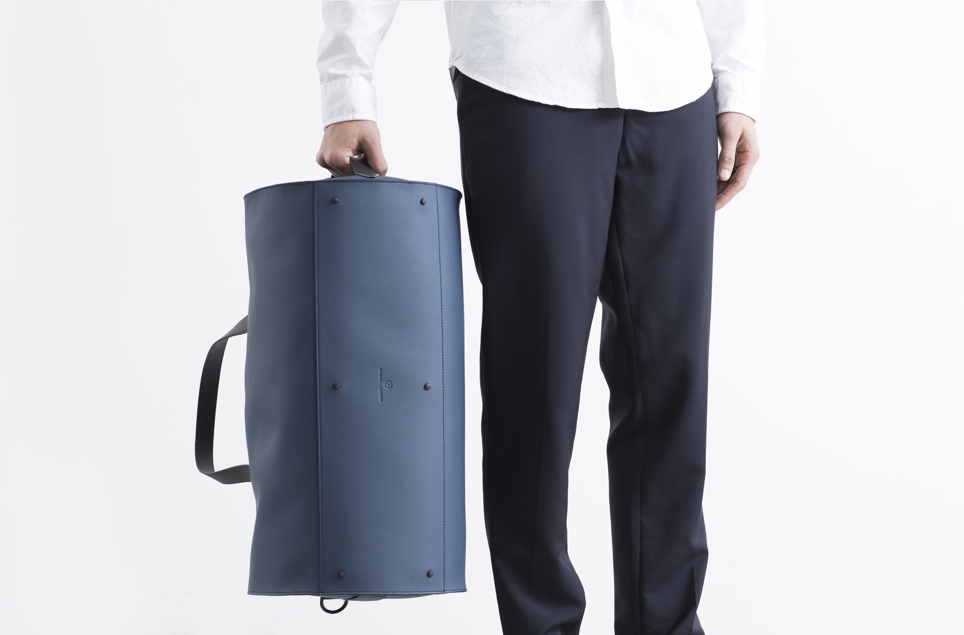 The Duffel in Technik in Denim and Black image 8