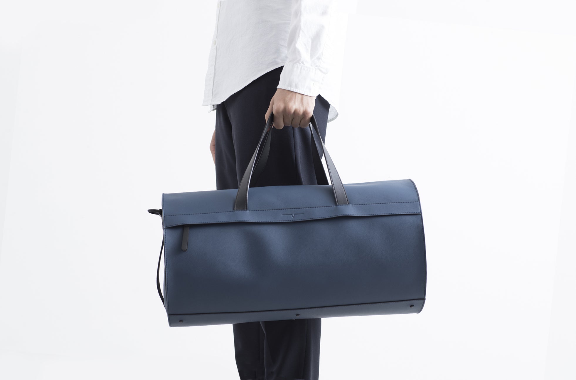 The Duffel in Technik in Denim and Black image 6