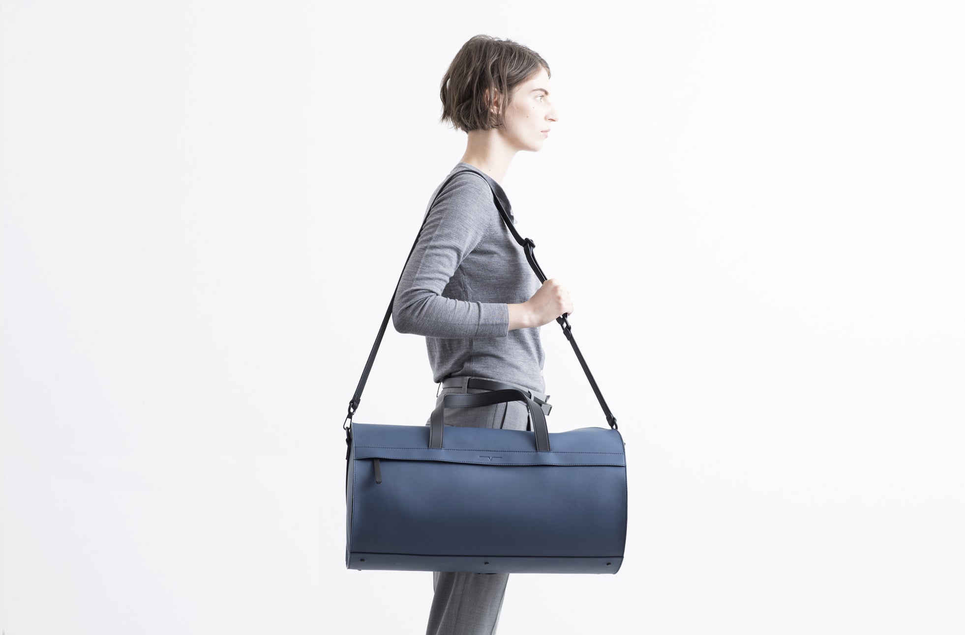 The Duffel in Technik in Denim and Black image 2