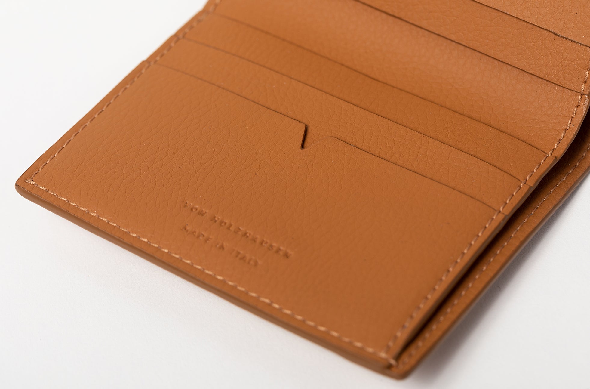 The Fold Wallet in Technik-Leather in Caramel image 6