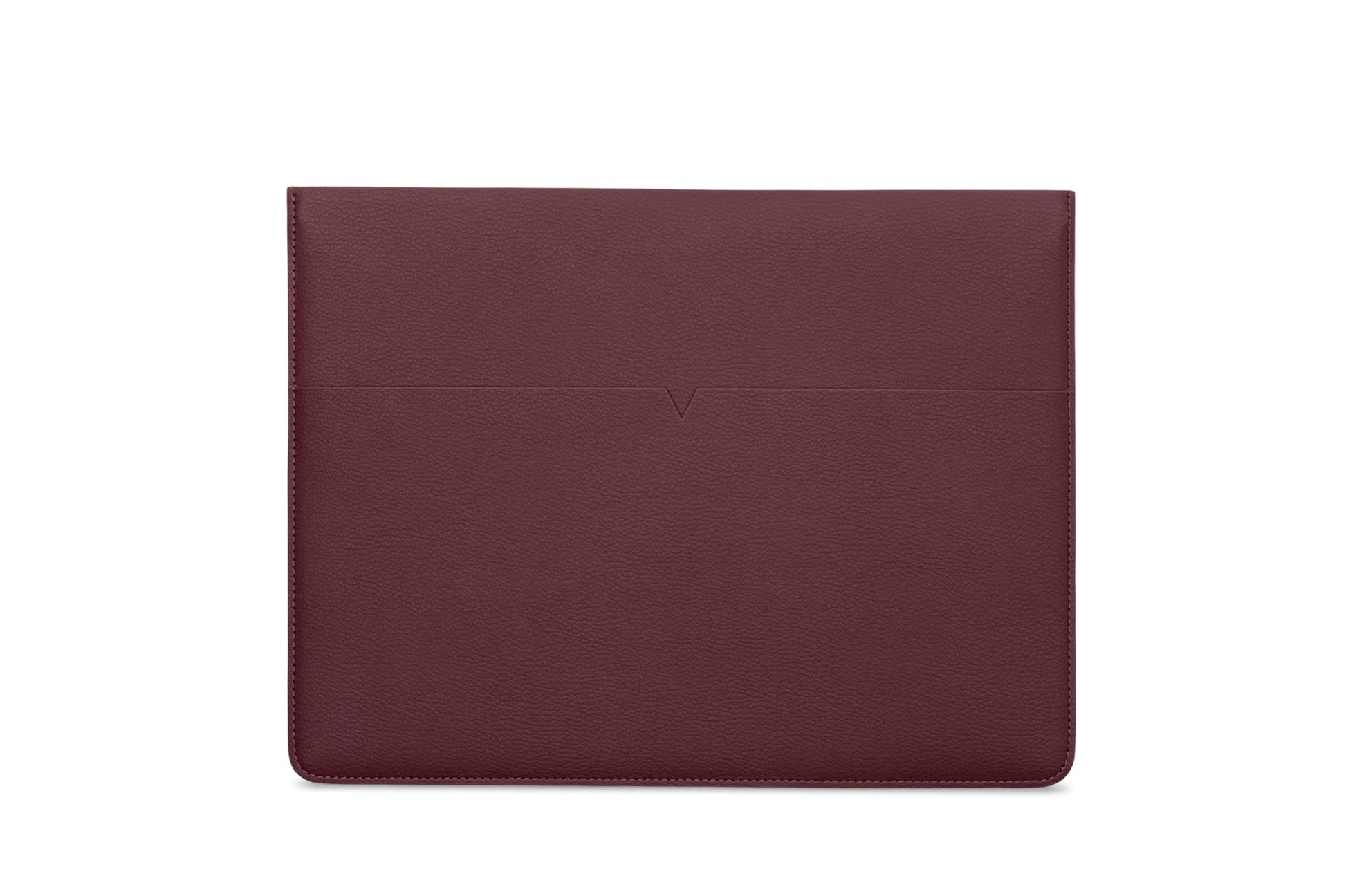 The MacBook Sleeve 13-inch - Sample Sale in Technik in Burgundy image 1