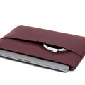 The MacBook Sleeve 13-inch - Sample Sale in Technik in Burgundy image 4
