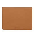 The MacBook Sleeve 13-inch in Technik in Caramel image 2