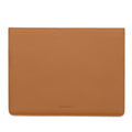 The MacBook Sleeve 13-inch - Sample Sale in Technik-Leather in Caramel image 2