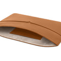 The MacBook Sleeve 13-inch - Sample Sale in Technik-Leather in Caramel image 4