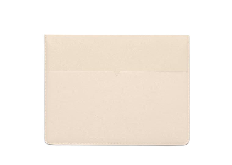 The MacBook Sleeve 13-inch - Technik-Leather in Oat