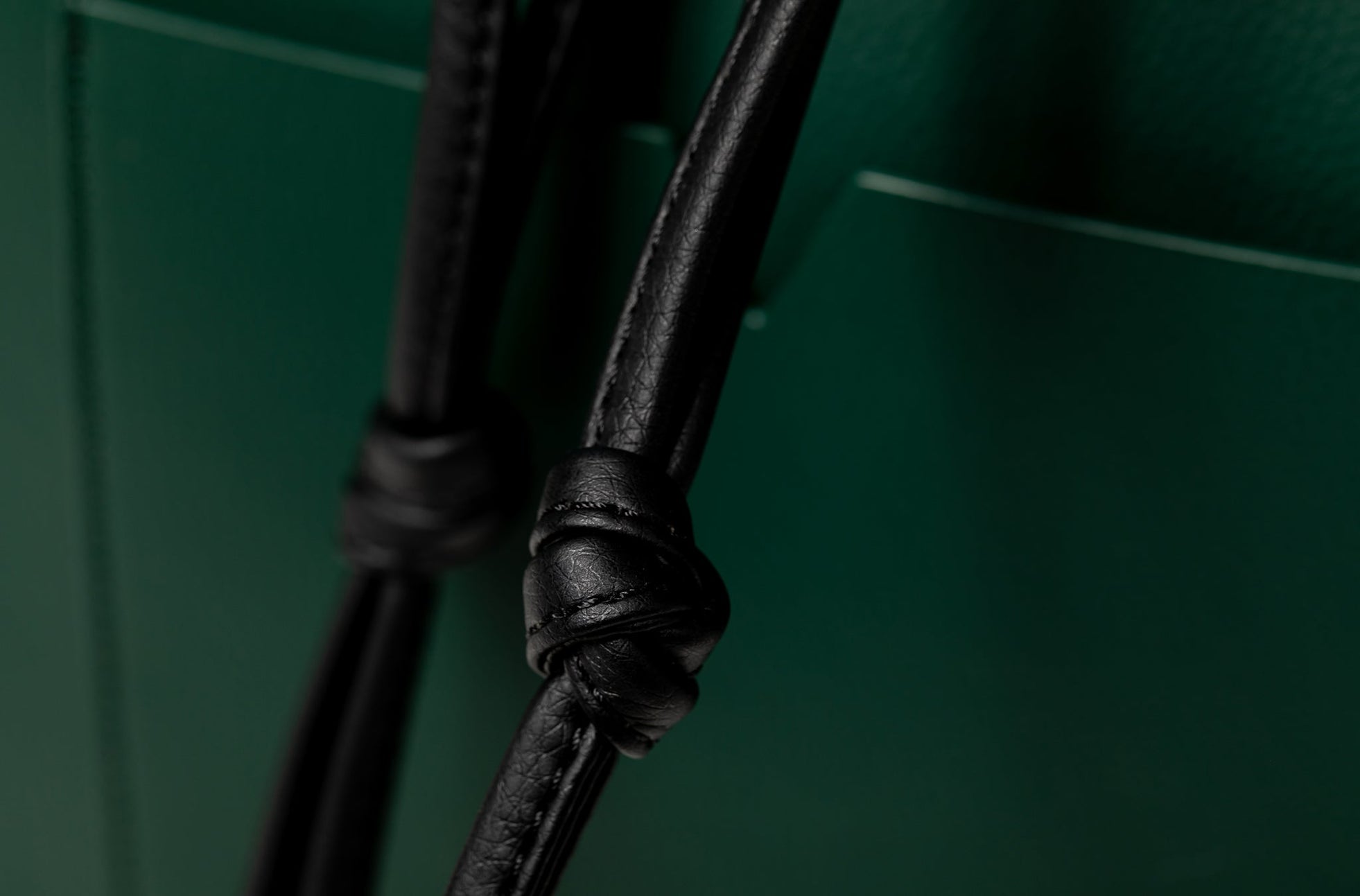 The Market Tote - Sample Sale in Technik in Forest Green and Black image 6