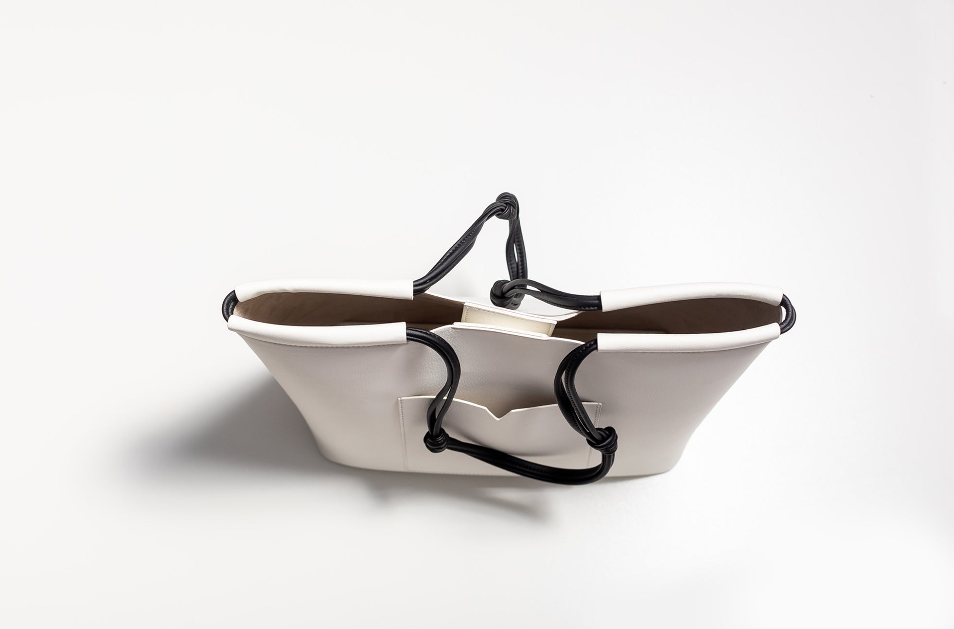 The Market Tote - Sample Sale in Technik in White and Black image 6