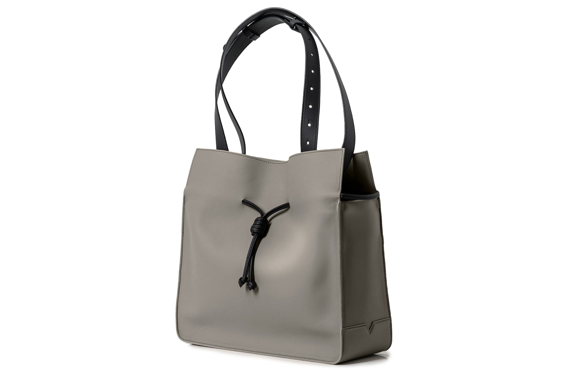 The Medium Shopper in Technik-Leather in Stone and Black image 3