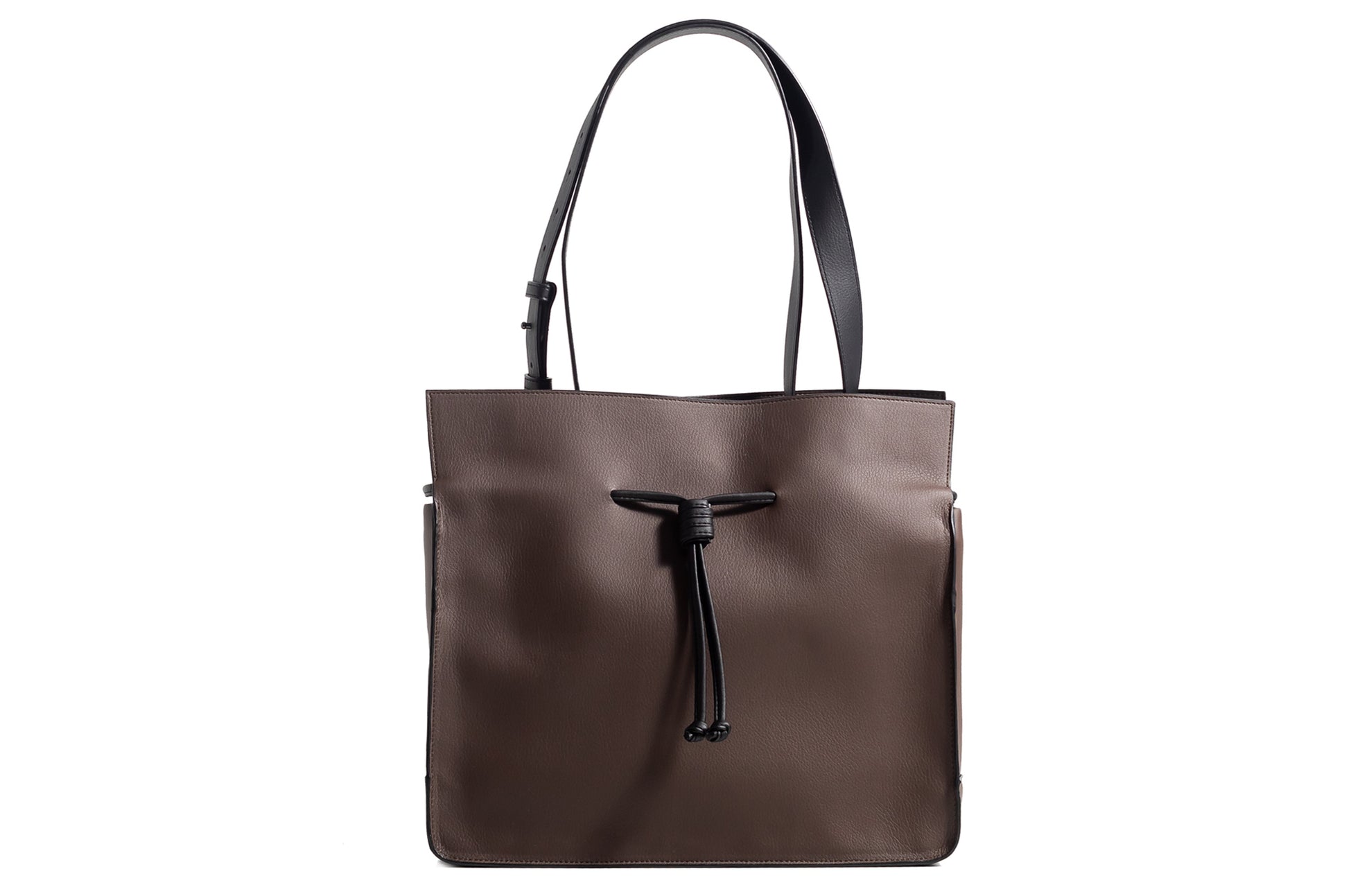 The Medium Shopper in Technik in Taupe and Black image 1
