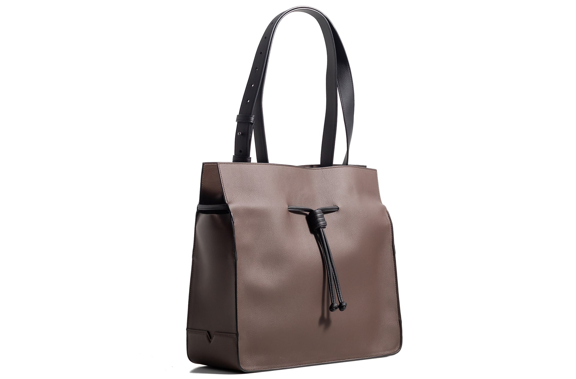 The Medium Shopper in Technik in Taupe and Black image 3