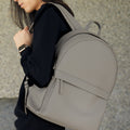The Classic Backpack in Technik in Stone image 2