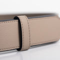 The Men's Belt in Technik-Leather in Stone image 4
