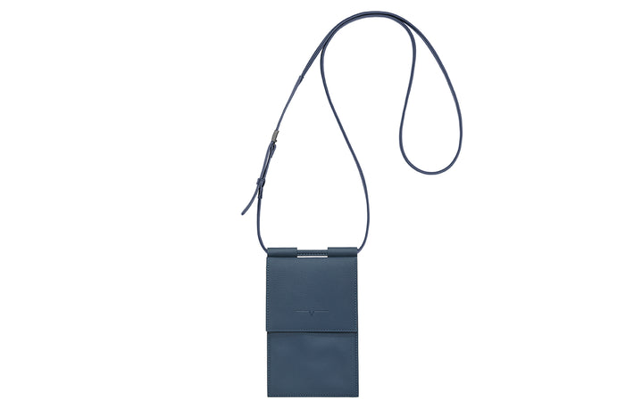 The Micro Bag - Technik-Leather in Denim