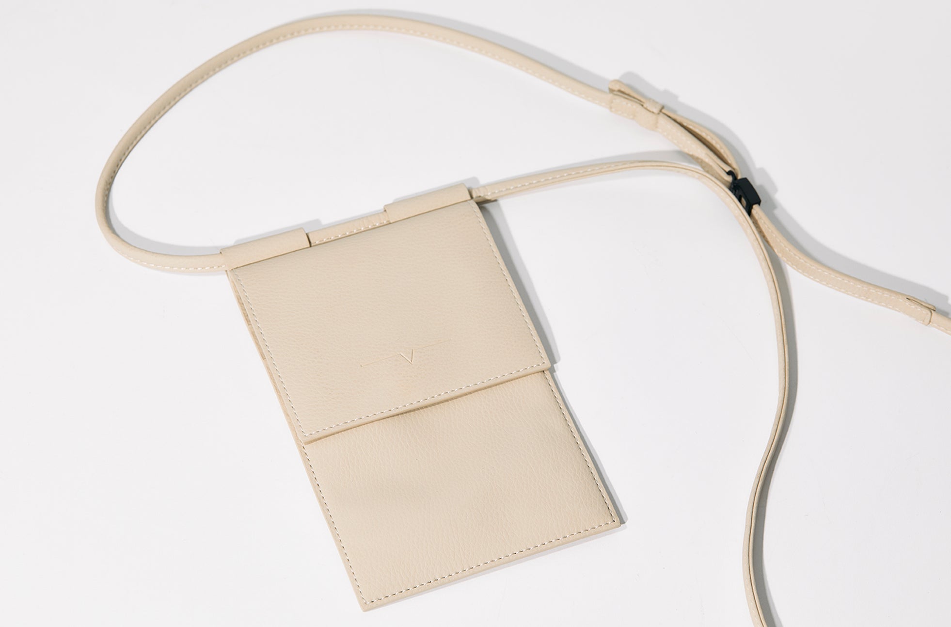 The Micro Bag in Technik-Leather in Oat image 7