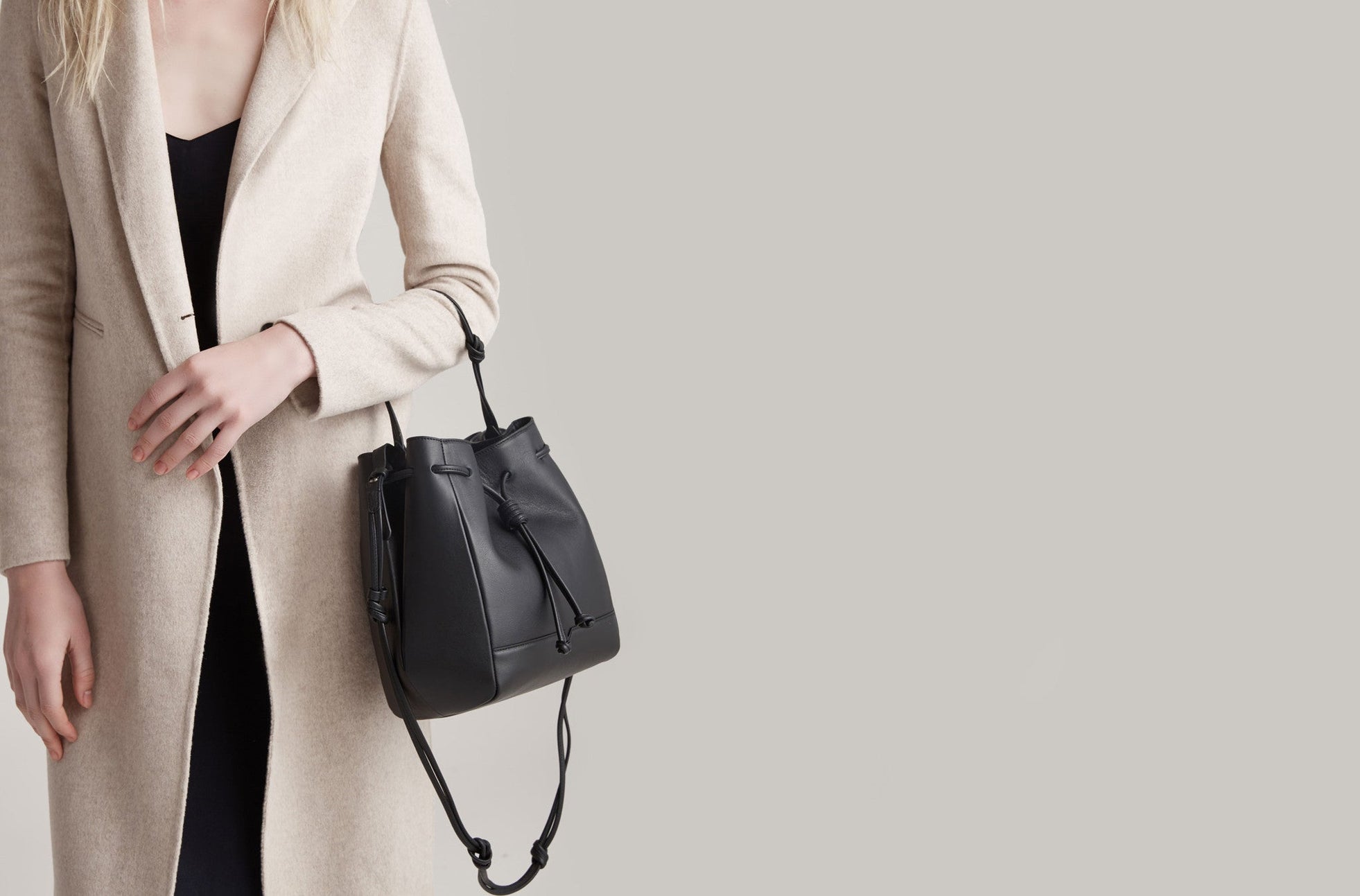 The Bucket Crossbody - Sample Sale in Technik in Black  image 4