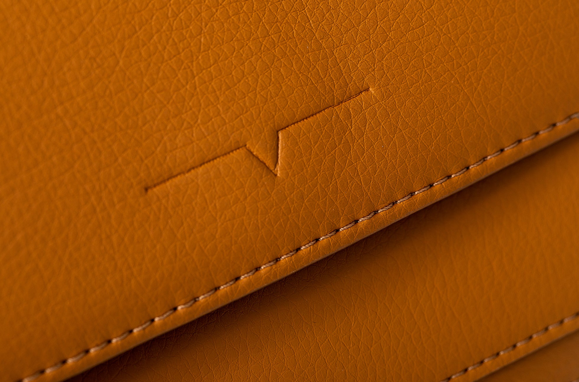 The Mini Handheld in Technik in Caramel image 6