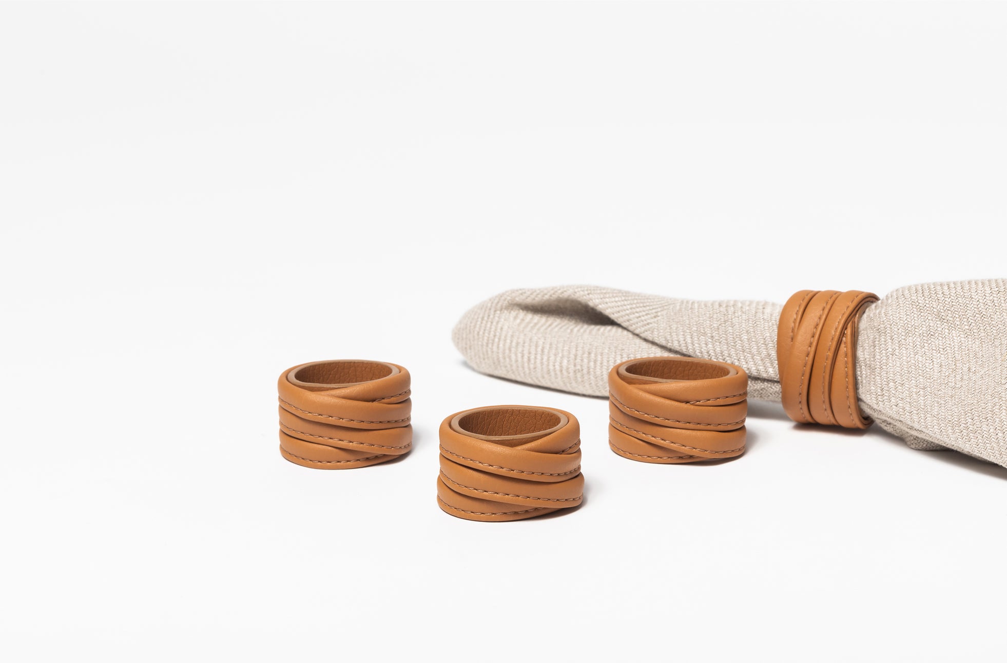 The Napkin Rings - Sample Sale in Technik-Leather in Caramel image 2