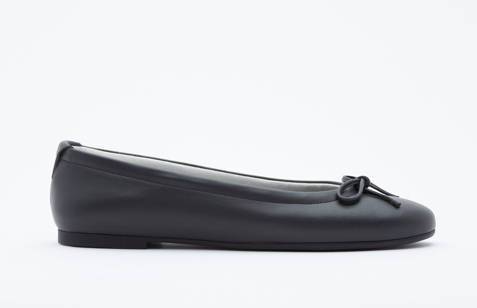 The Ballet Flat in Banbū Leather in Black image 8