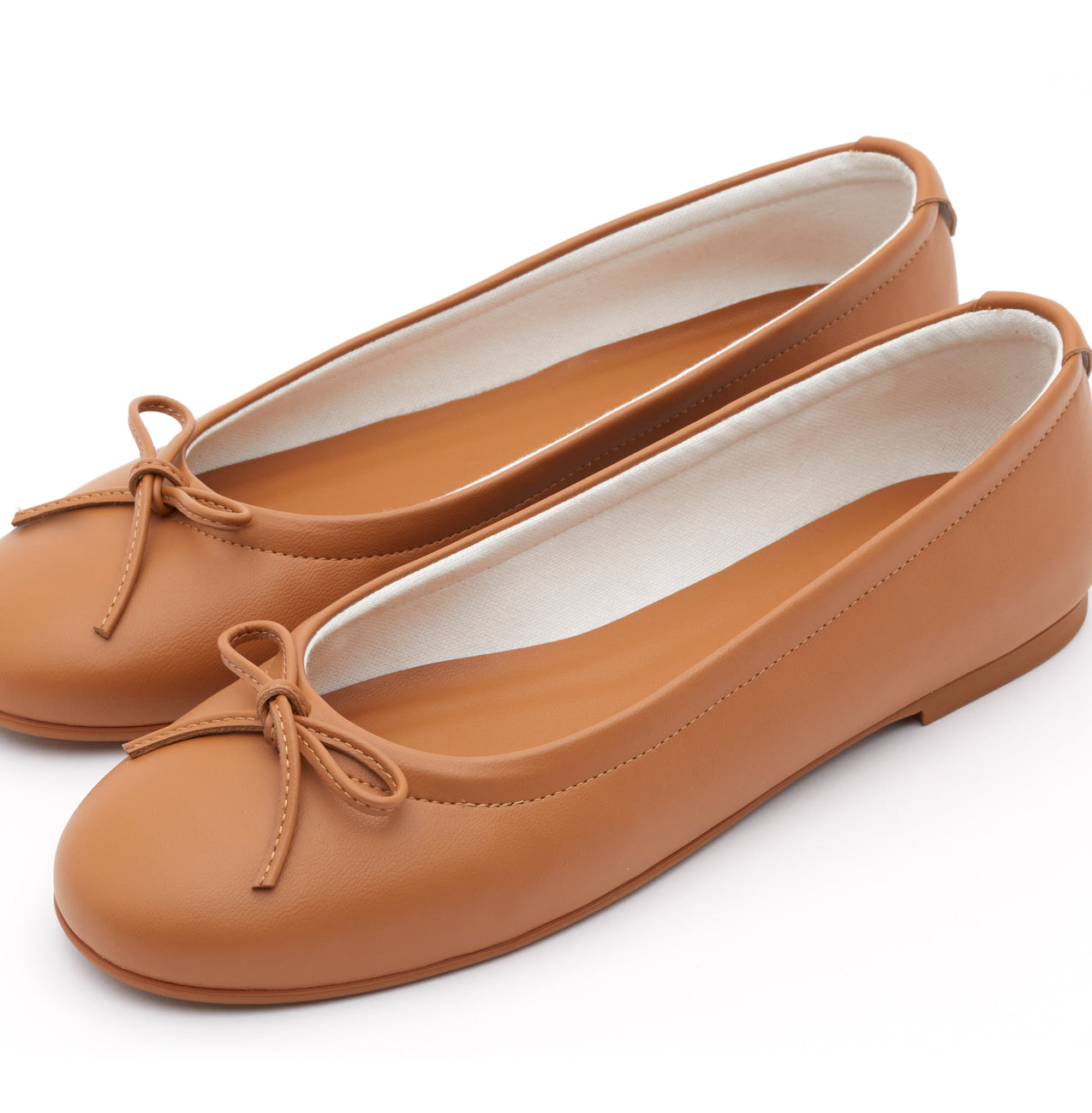 The Ballet Flat in Caramel – von Holzhausen