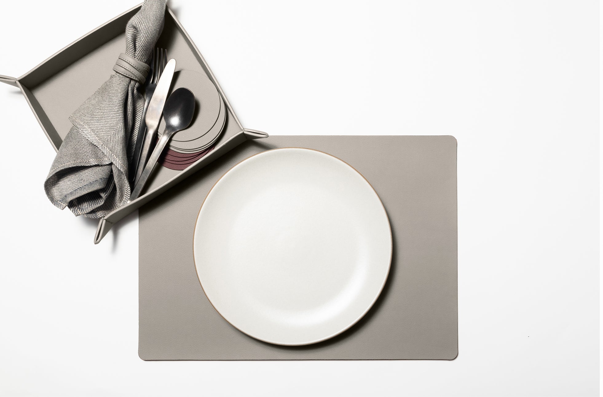 The Placemat Set - Sample Sale in Technik-Leather in Stone & Burgundy image 3