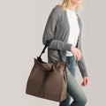 The Large Shopper - Sample Sale in Technik in Taupe + Black image 2
