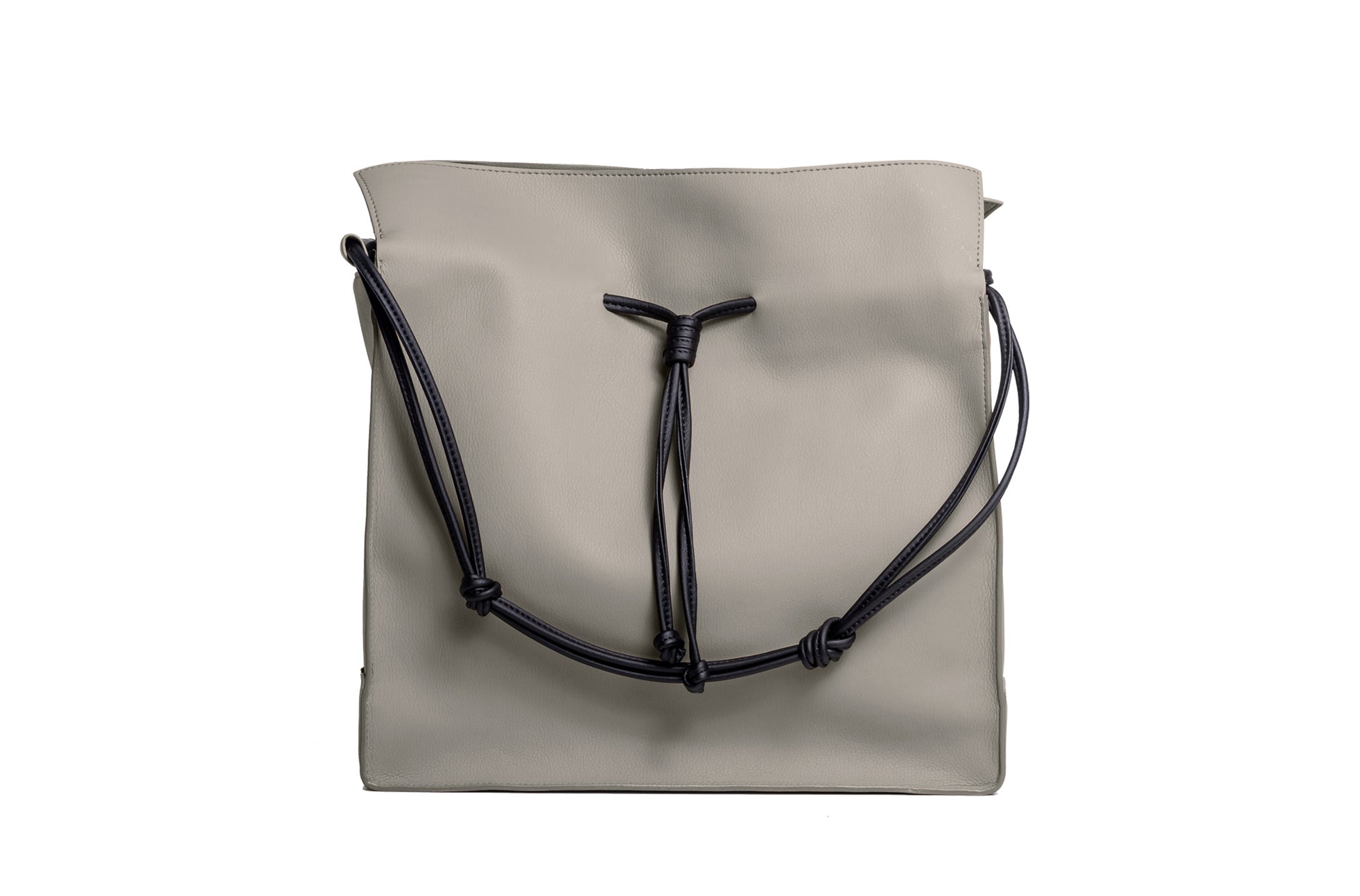 The Large Shopper - Sample Sale in Technik in Stone and Black image 1