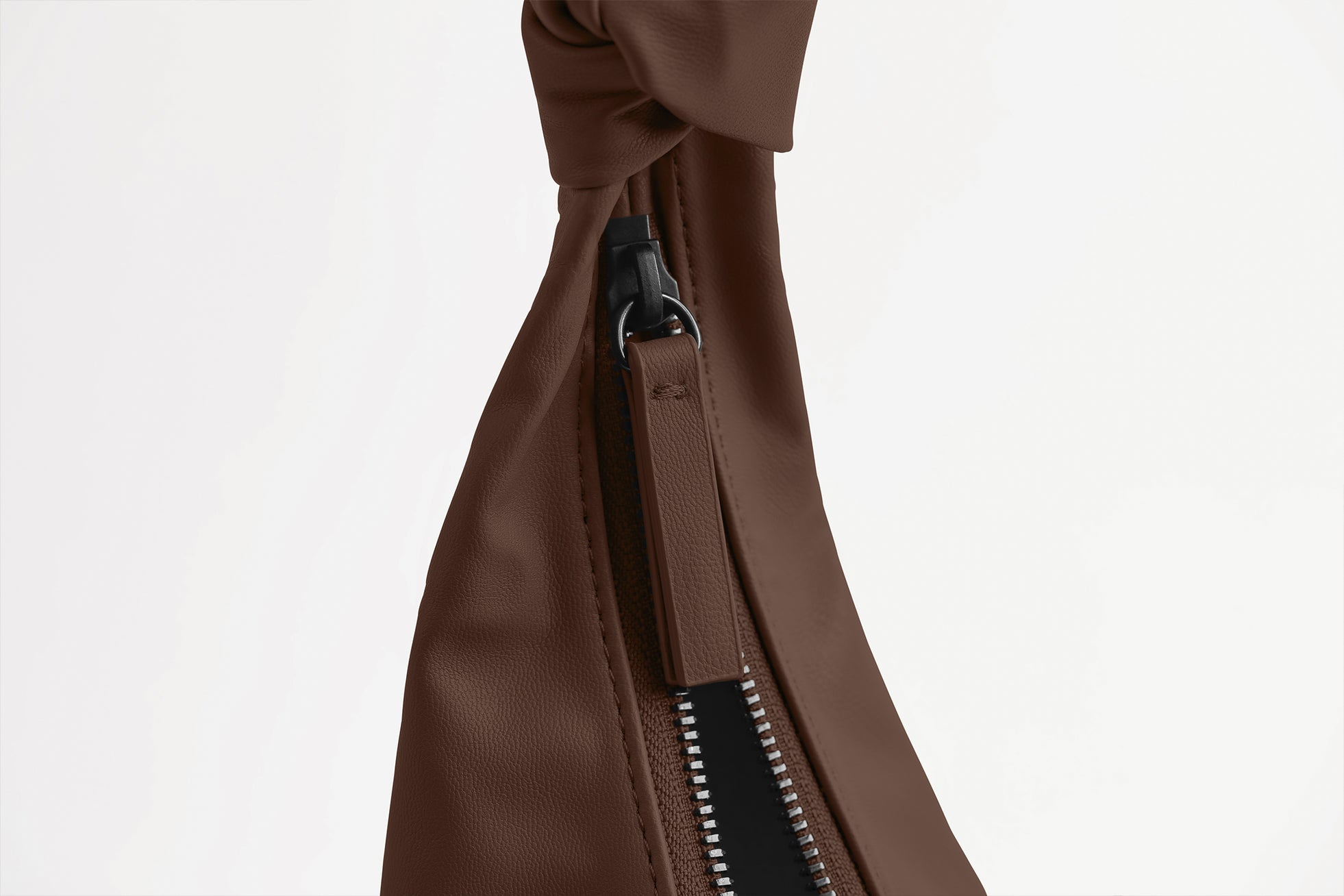 The Knotted Hobo in Banbū in Carob image 12