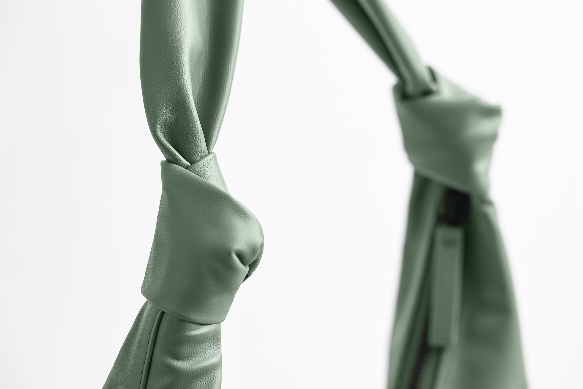 The Knotted Hobo in Banbū in Patina image 7