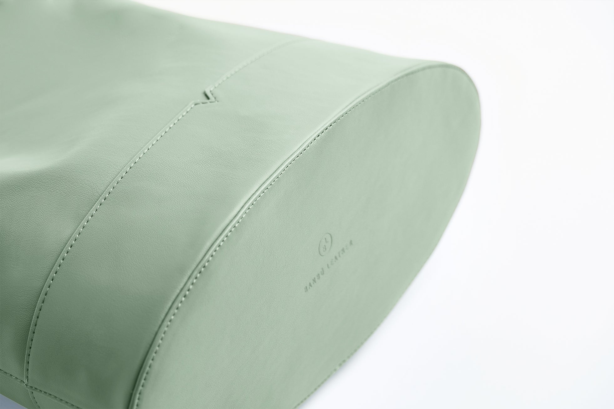 The Knotted Hobo in Banbū in Patina image 11