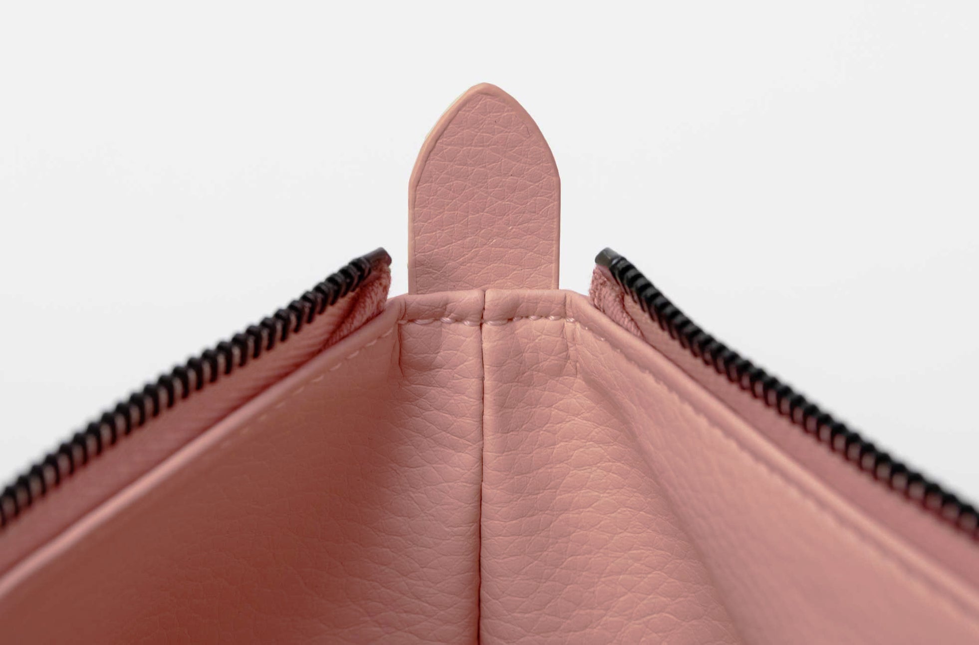 The Catch-All Pouch in Technik in Blush image 7