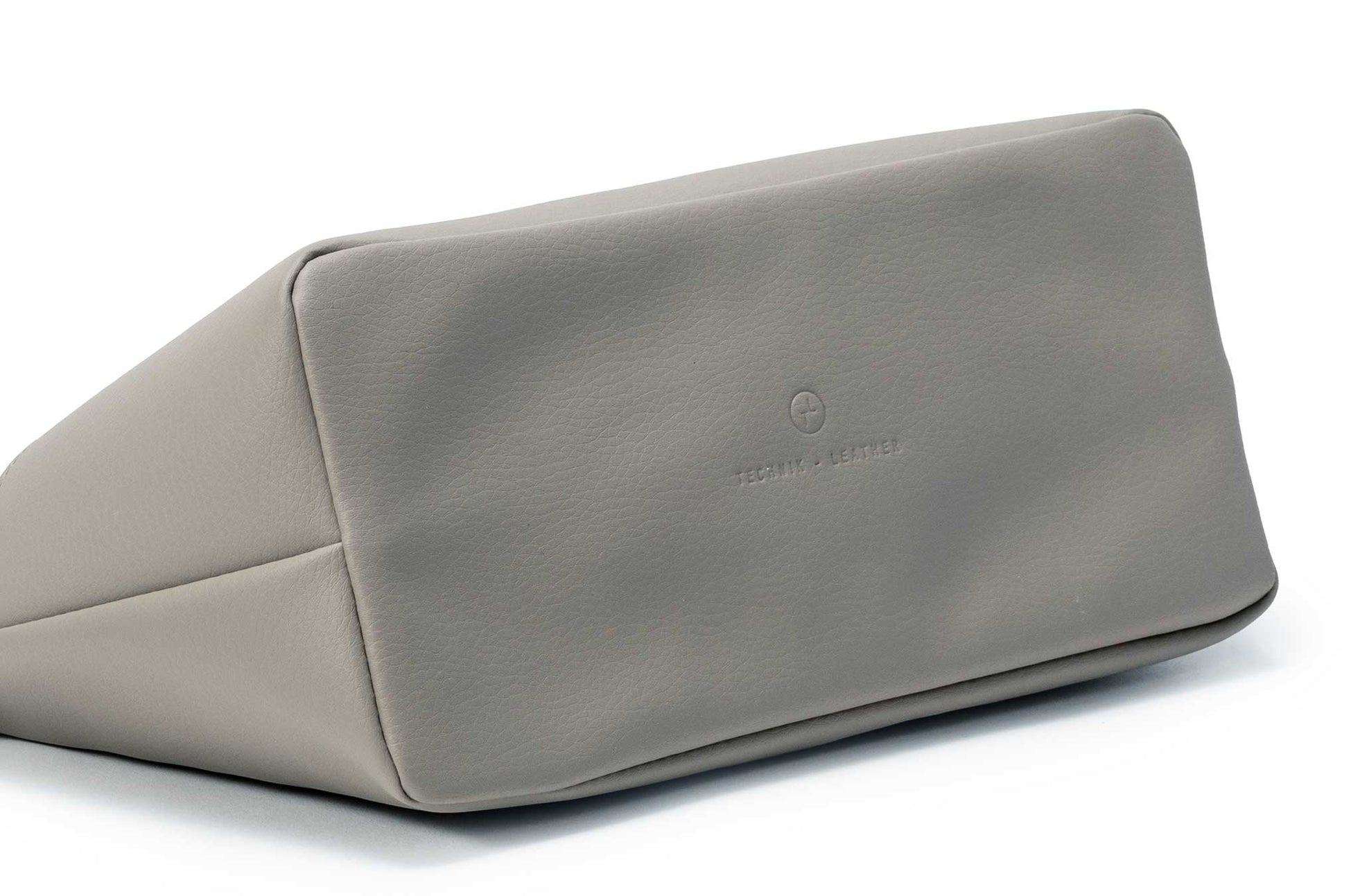 The Catch-All Pouch in Technik in Stone image 10