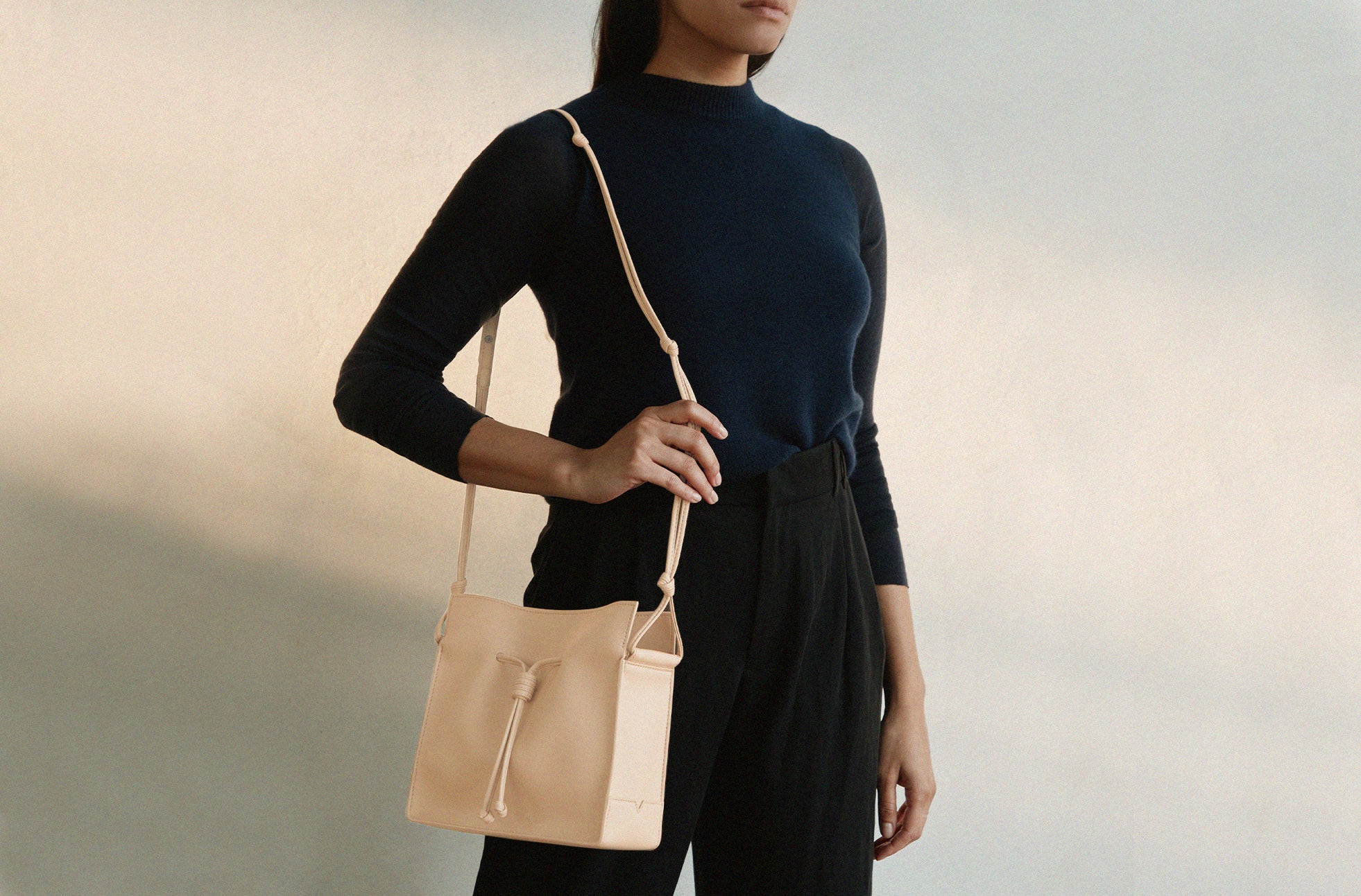 The Small Shopper in Technik in Sand image 