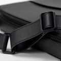 The Tech Messenger Bag in Technik in Black image 10