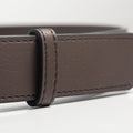 The Women's Belt in Technik-Leather in Taupe image 4