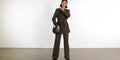 The Circle Crossbody - Sample Sale in Banbū in Patina video 8