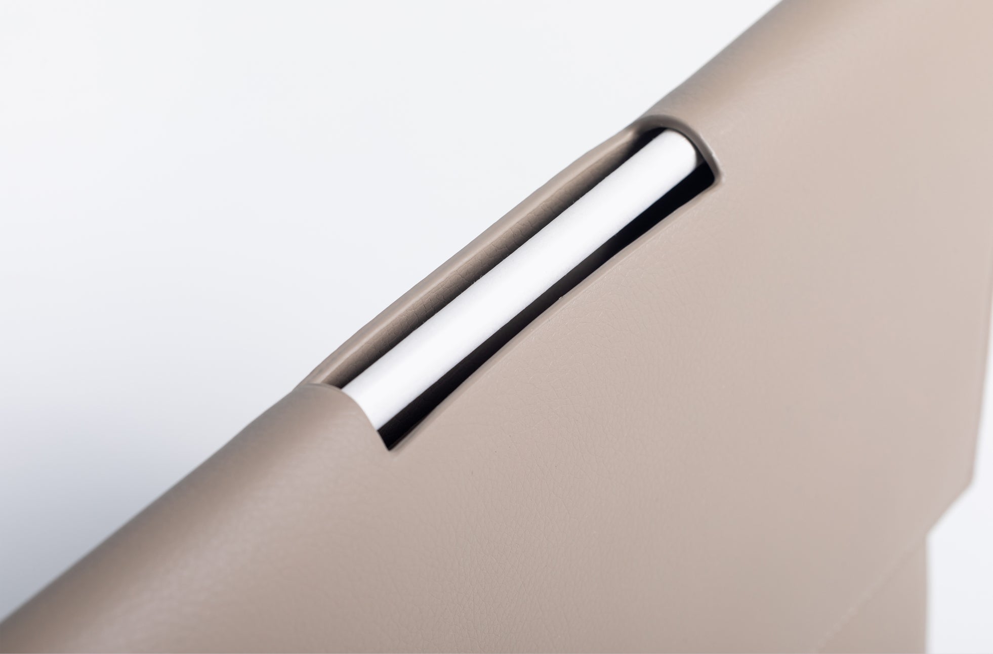 The iPad Portfolio 11-inch in Technik-Leather in Stone image 5